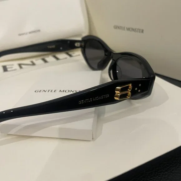 Gentle Monster Black Oval Sunglasses w/ Gold Logo Detail – Like New - Picture 9 of 11